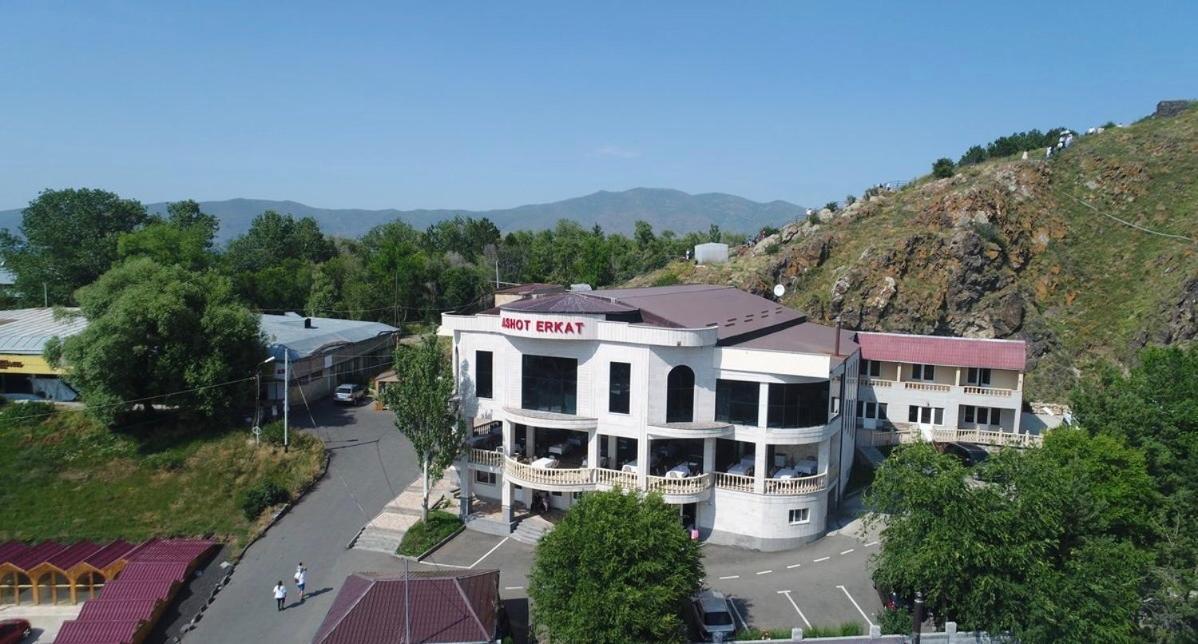 Hotel Ashot Erkat Szevan Kültér fotó