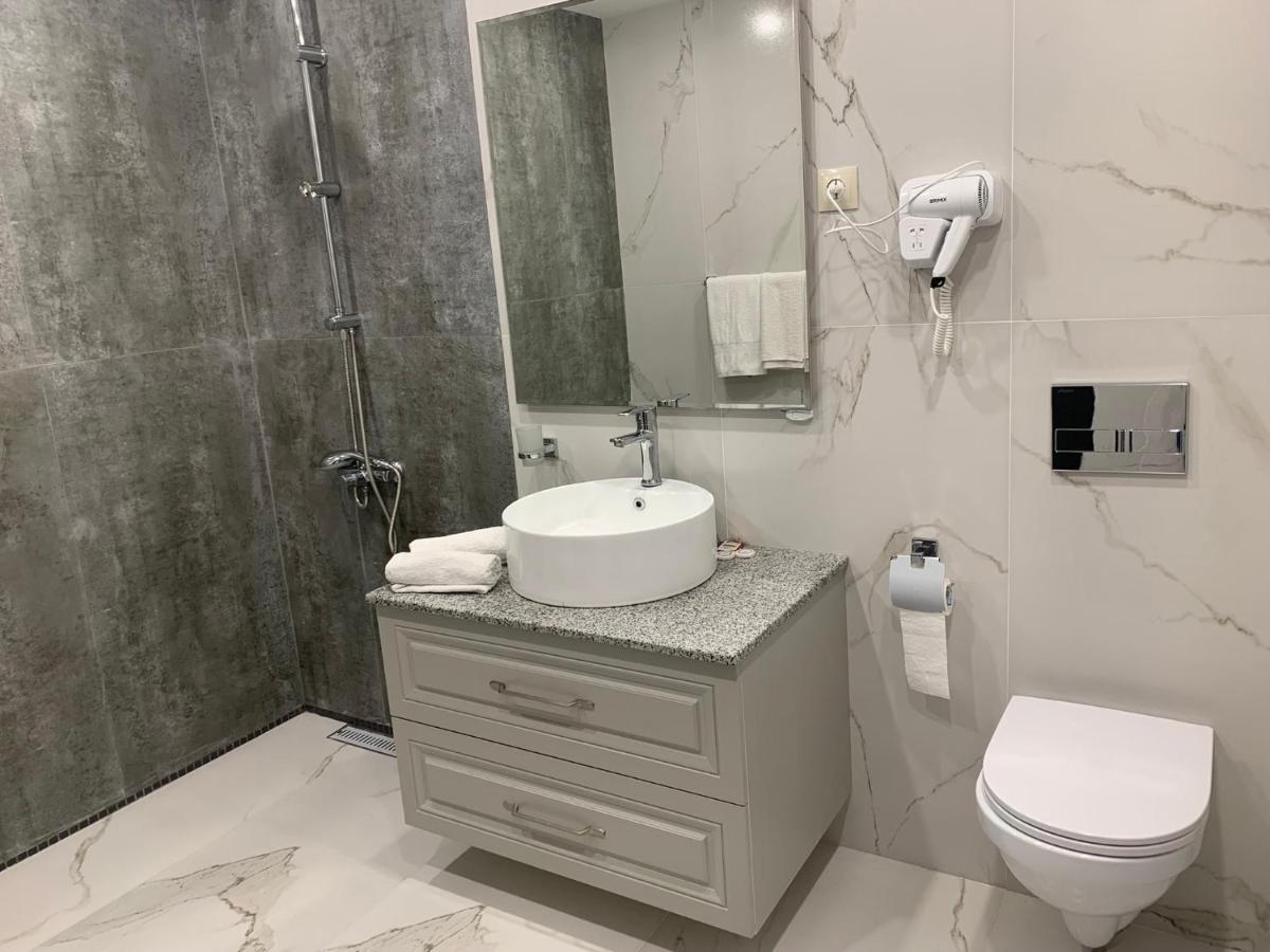 Hotel Ashot Erkat Szevan Kültér fotó